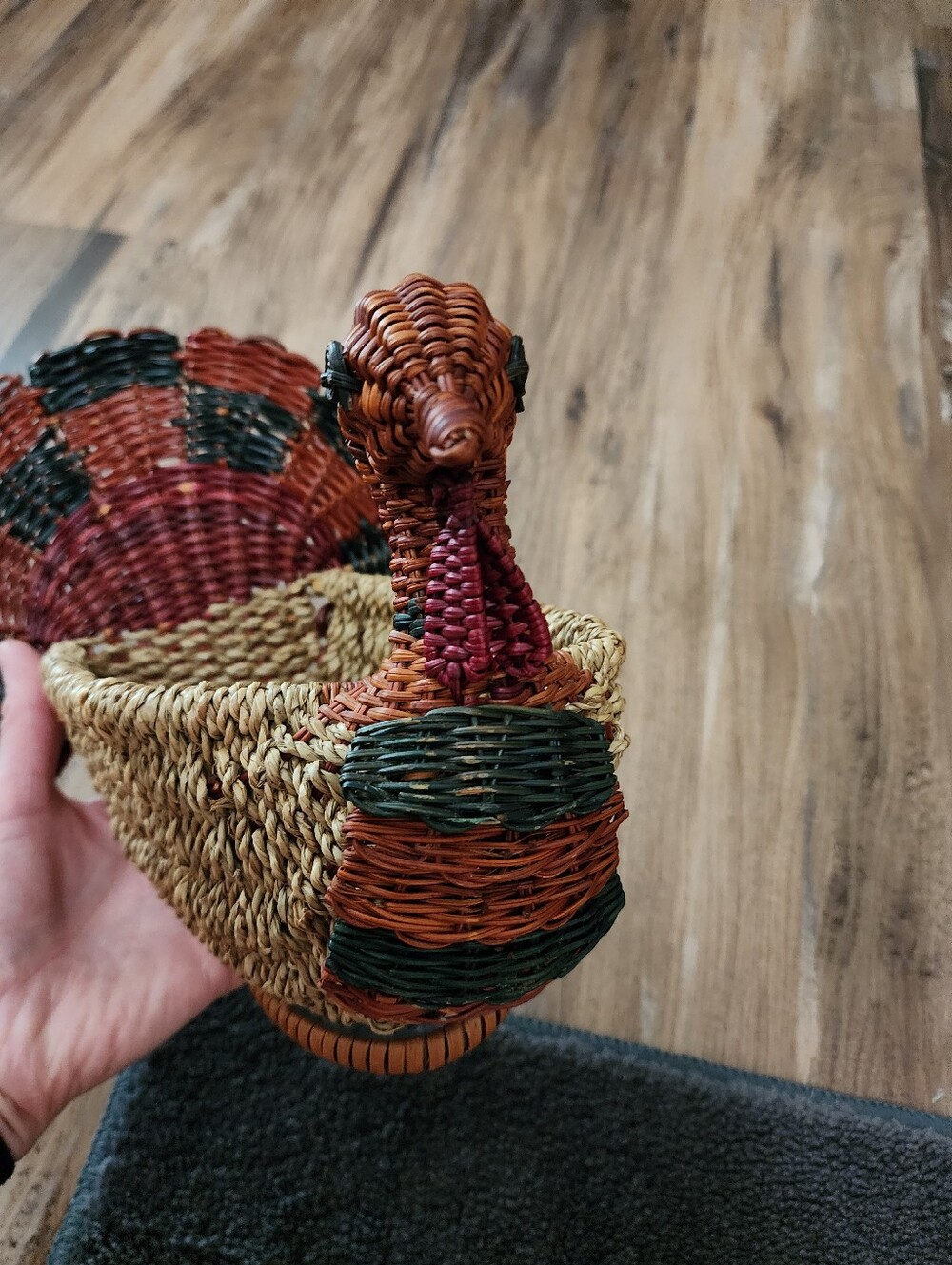 Vintage Turkey Wicker Basket - Picture 7 of 7